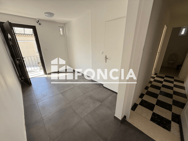 Appartement 2 pièces (40.95 m²) à louer - Arles (13200)