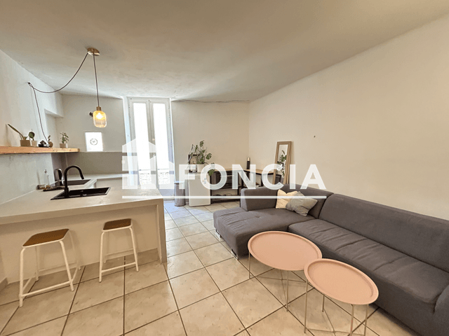 Appartement 2 pièces (46 m²) à louer - Nimes (30000)