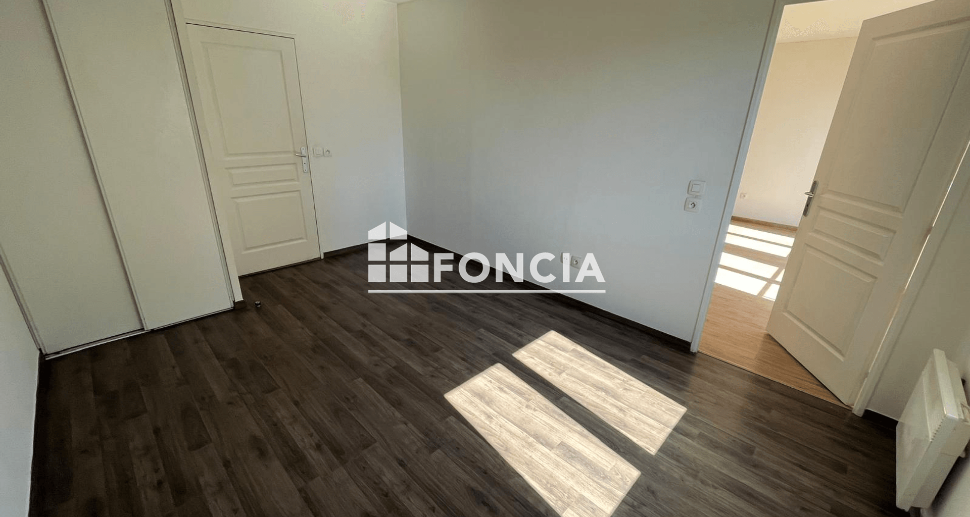 Appartement 2 pièces (39 m²) à louer - Corbeil-essonnes (91100)