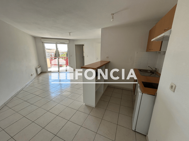 Appartement 2 pièces (43.05 m²) à louer - Castelsarrasin (82100)