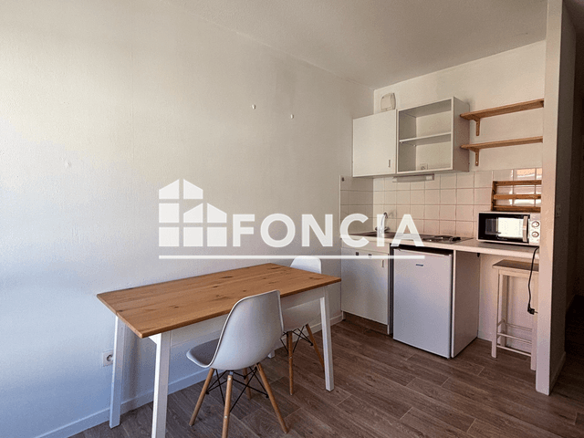 Studio meublé (19.63 m²) à louer - Nantes (44000)