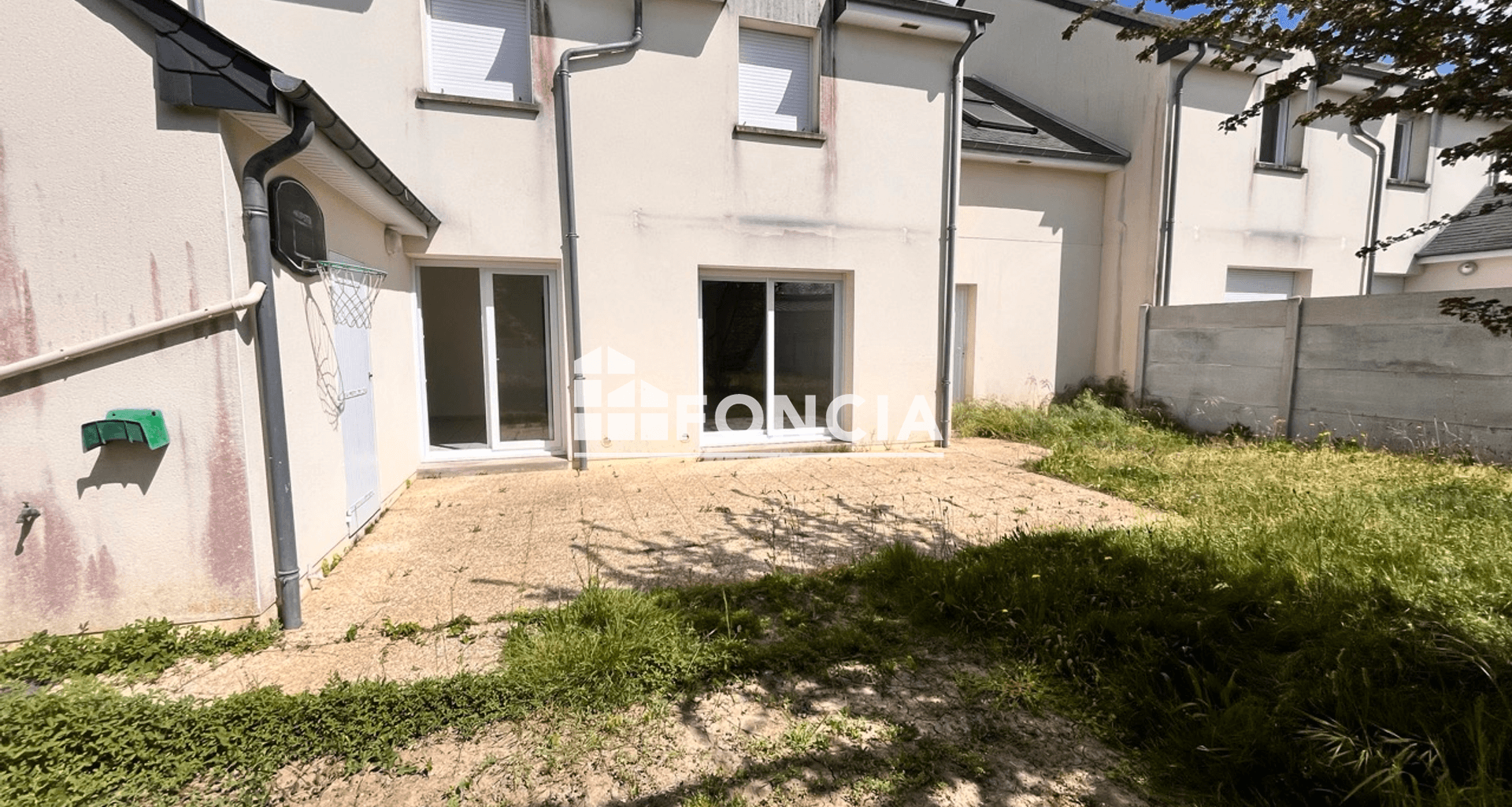 Maison 6 pièces (118 m²) à louer - Sablé-sur-sarthe (72300)