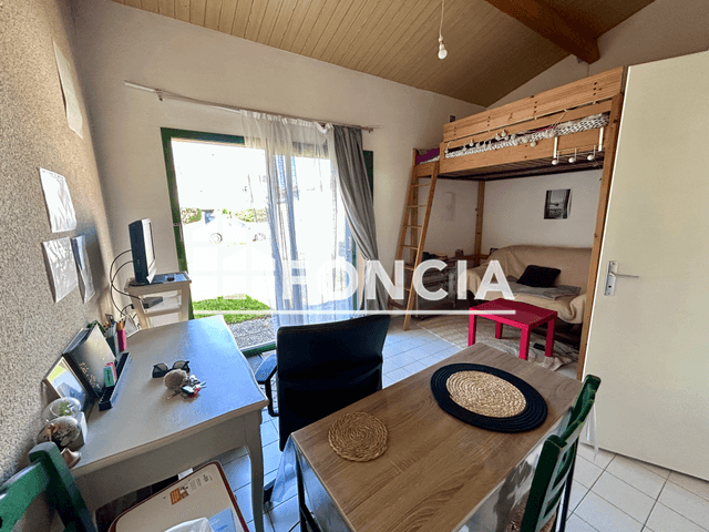 Studio (17.86 m²) à louer - La Roche Sur Yon (85000)
