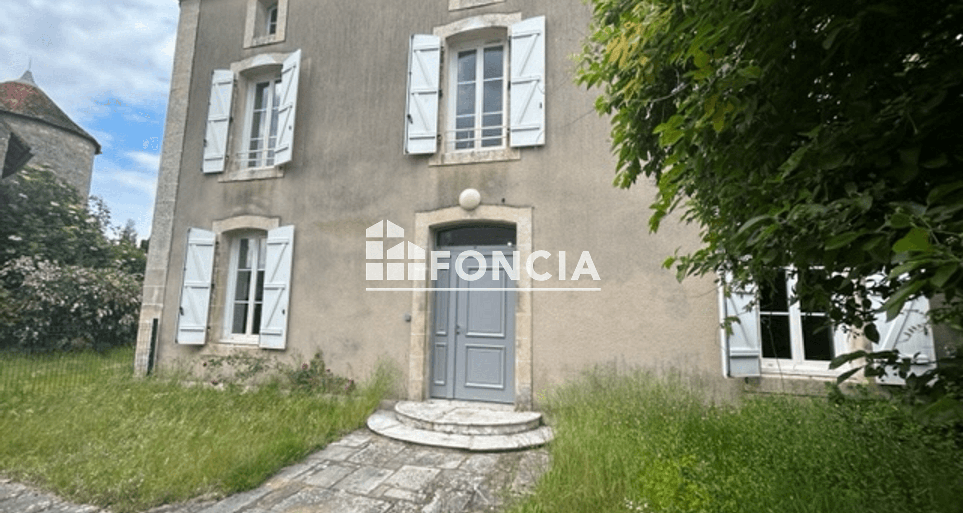 Maison 5 pièces (128 m²) à louer - Civaux (86320)