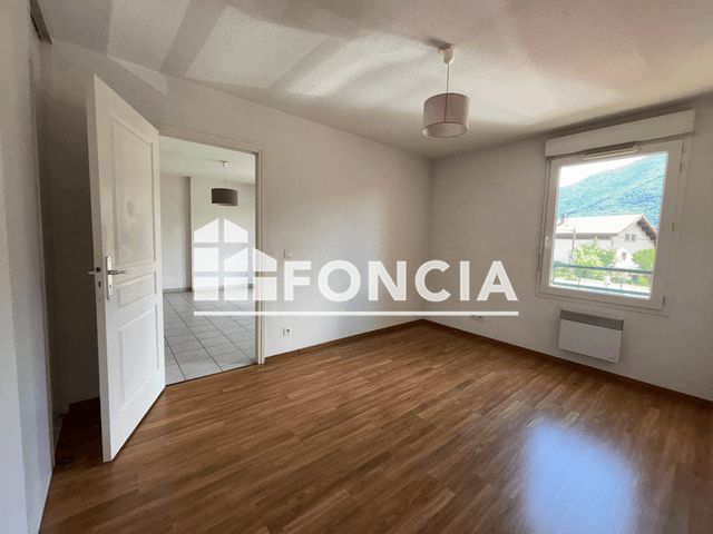 Appartement 2 pièces (45 m²) à louer - Albertville (73200)