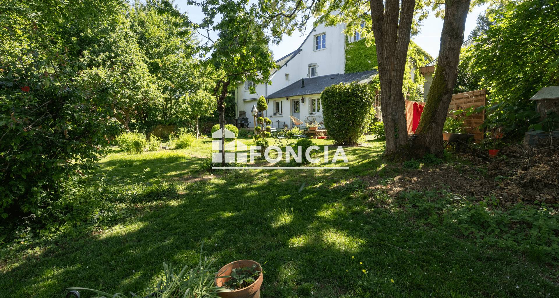 Maison 8 pièces (238.05 m²) à vendre - Fresnay-sur-sarthe (72130)