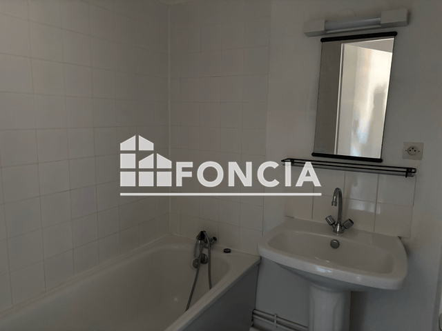 Studio meublé (17.73 m²) à louer - Chambery (73000)