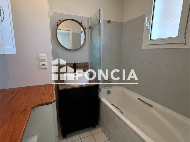 Appartement 3 pièces (64 m²) à louer - Duingt (74410)