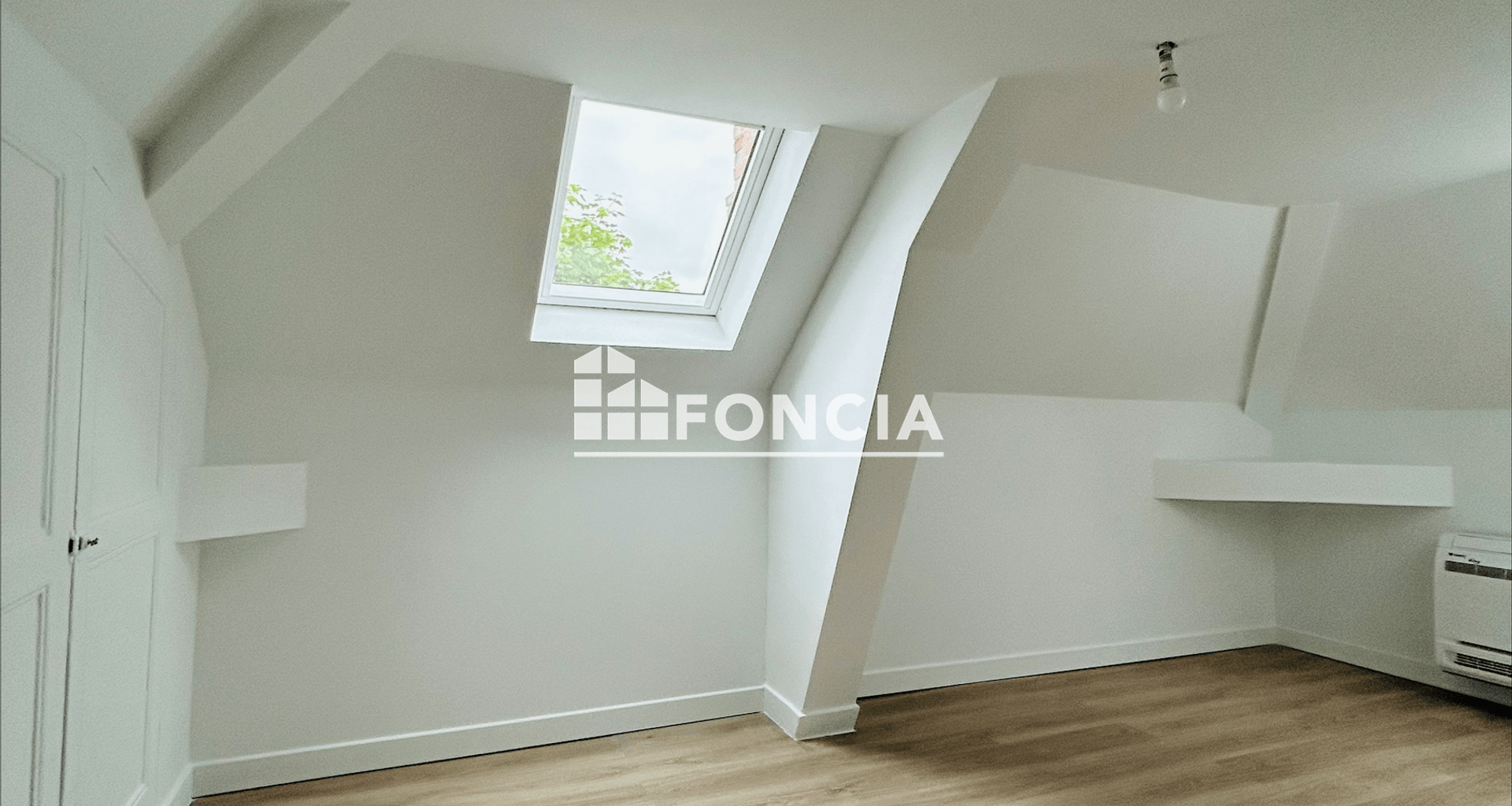Studio (11.81 m²) à louer - Longjumeau (91160)
