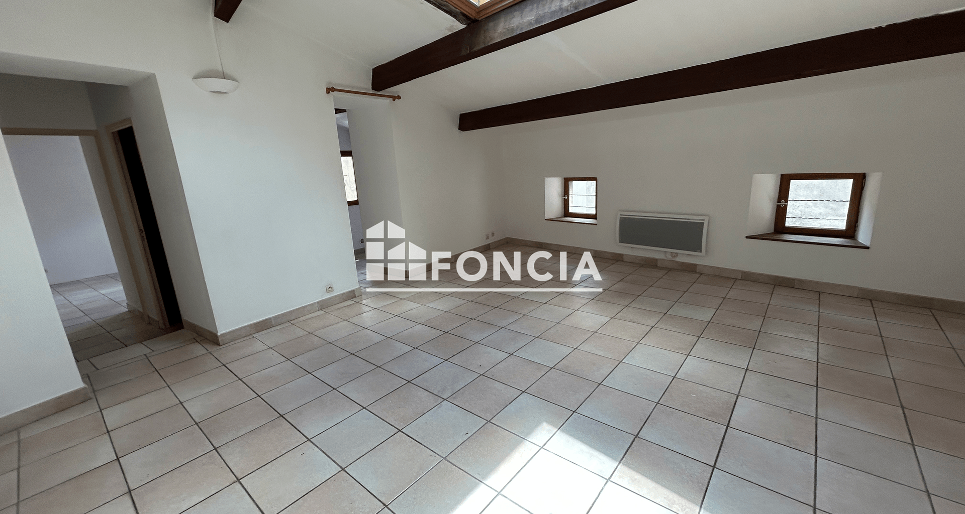 Appartement 2 pièces (40 m²) à louer - Pont-saint-esprit (30130)