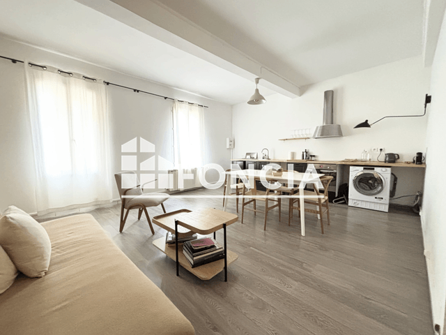 Appartement meublé 3 pièces (78.88 m²) à louer - Arles (13200)