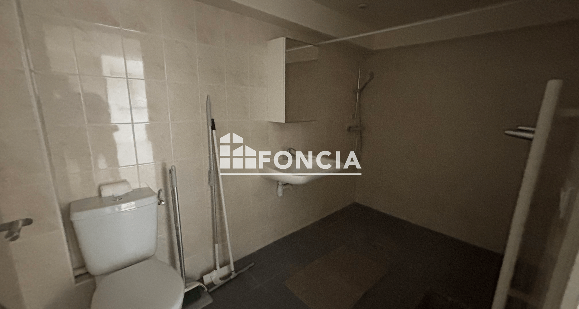 Studio meublé (28.63 m²) à louer - Villejuif (94800)