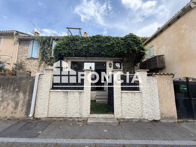 Maison 3 pièces (71.99 m²) à louer - Lamanon (13113)