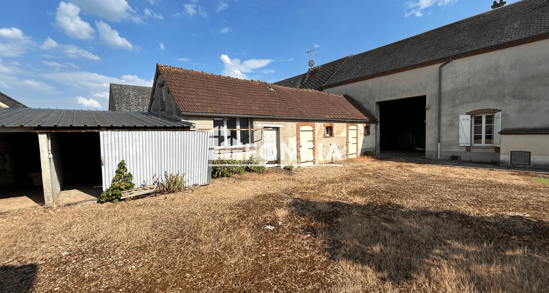 Maison 5 pièces (142 m²) à vendre - Sours (28630)