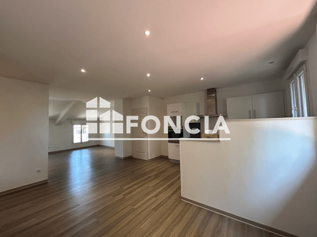 Appartement 3 pièces (84 m²) à louer - Albi (81000)