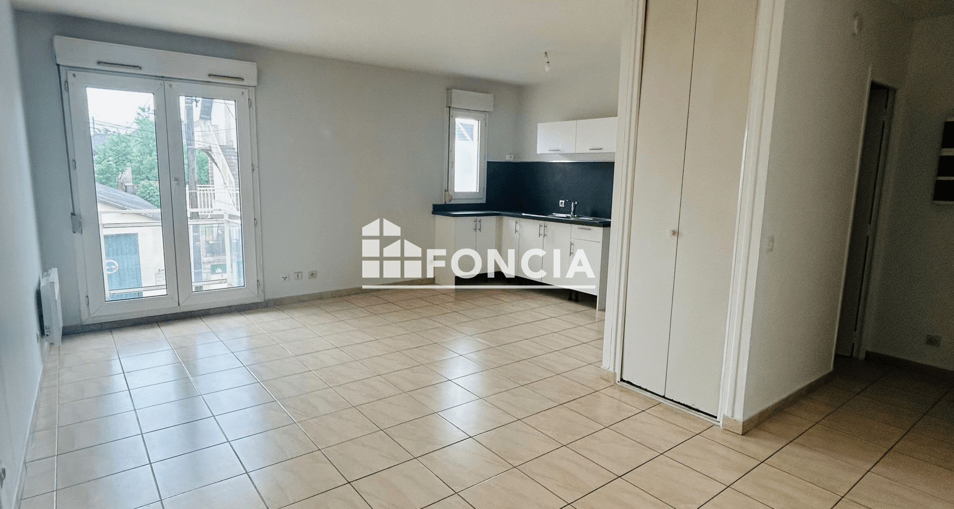 Appartement 2 pièces (43.22 m²) à louer - Savigny-sur-orge (91600)