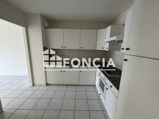 Appartement 2 pièces (72.82 m²) à louer - Annemasse (74100)