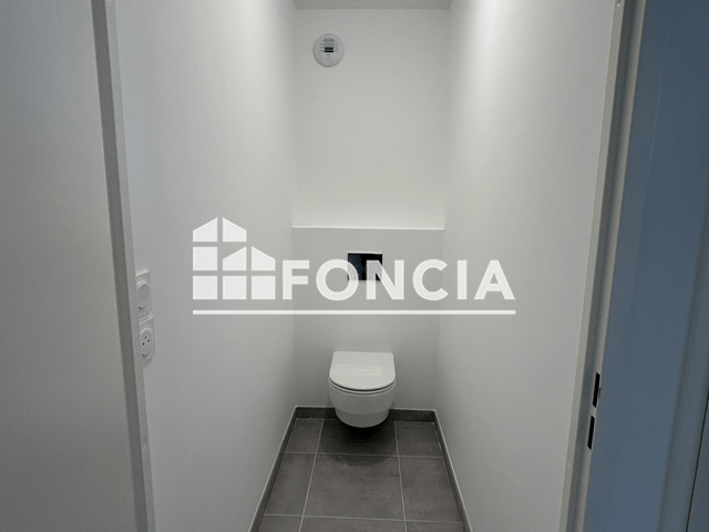 Appartement meublé 2 pièces (40.01 m²) à louer - La Rochelle (17000)