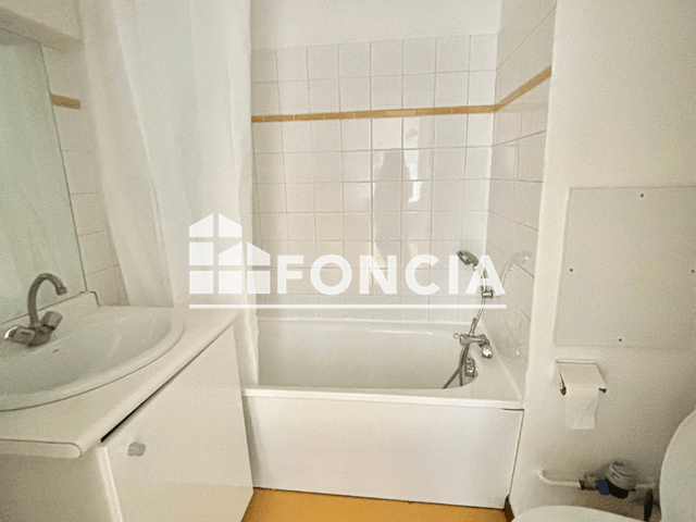 Appartement meublé 2 pièces (32.5 m²) à louer - Saint Etienne (42000)