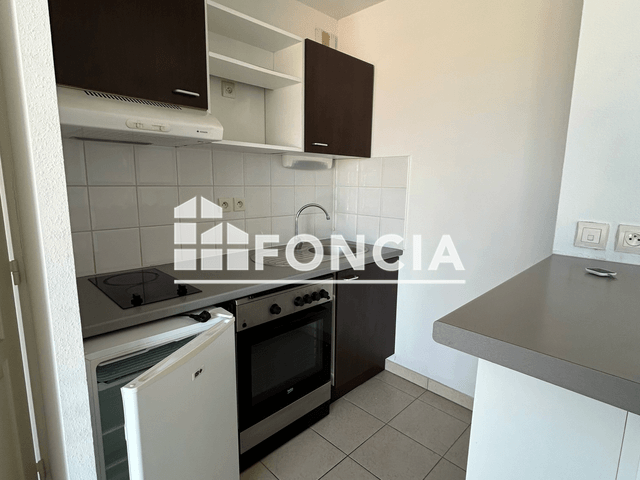 Appartement 2 pièces (38.25 m²) à louer - Port Saint Louis Du Rhone (13230)