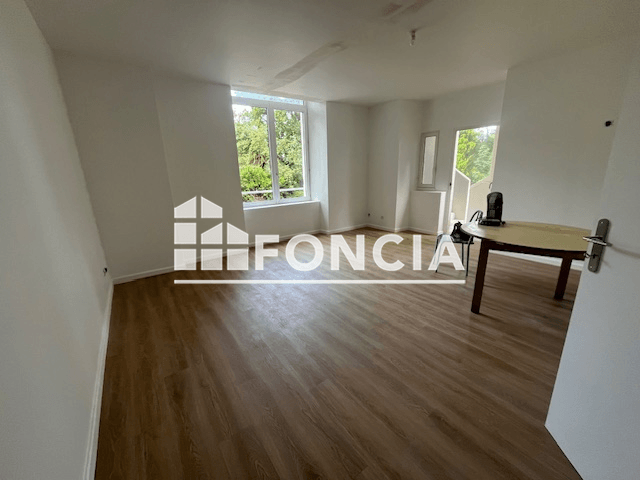 Appartement 2 pièces (54.13 m²) à louer - Kerlaz (29100)