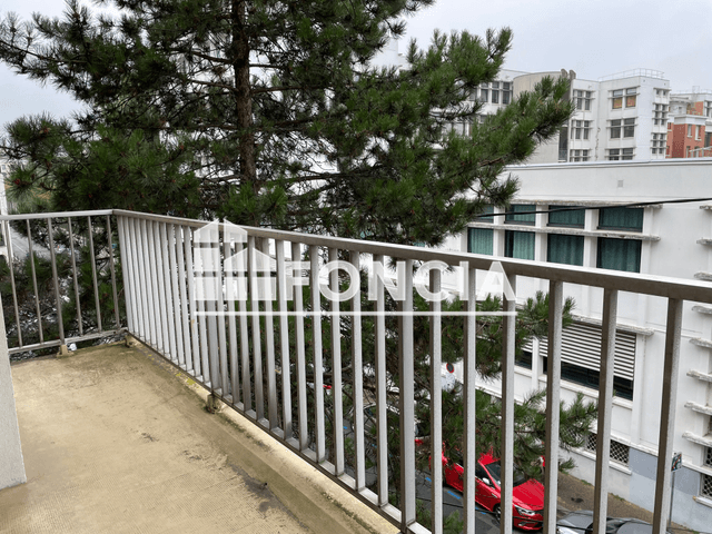Studio meublé (22.3 m²) à louer - Orleans (45000)