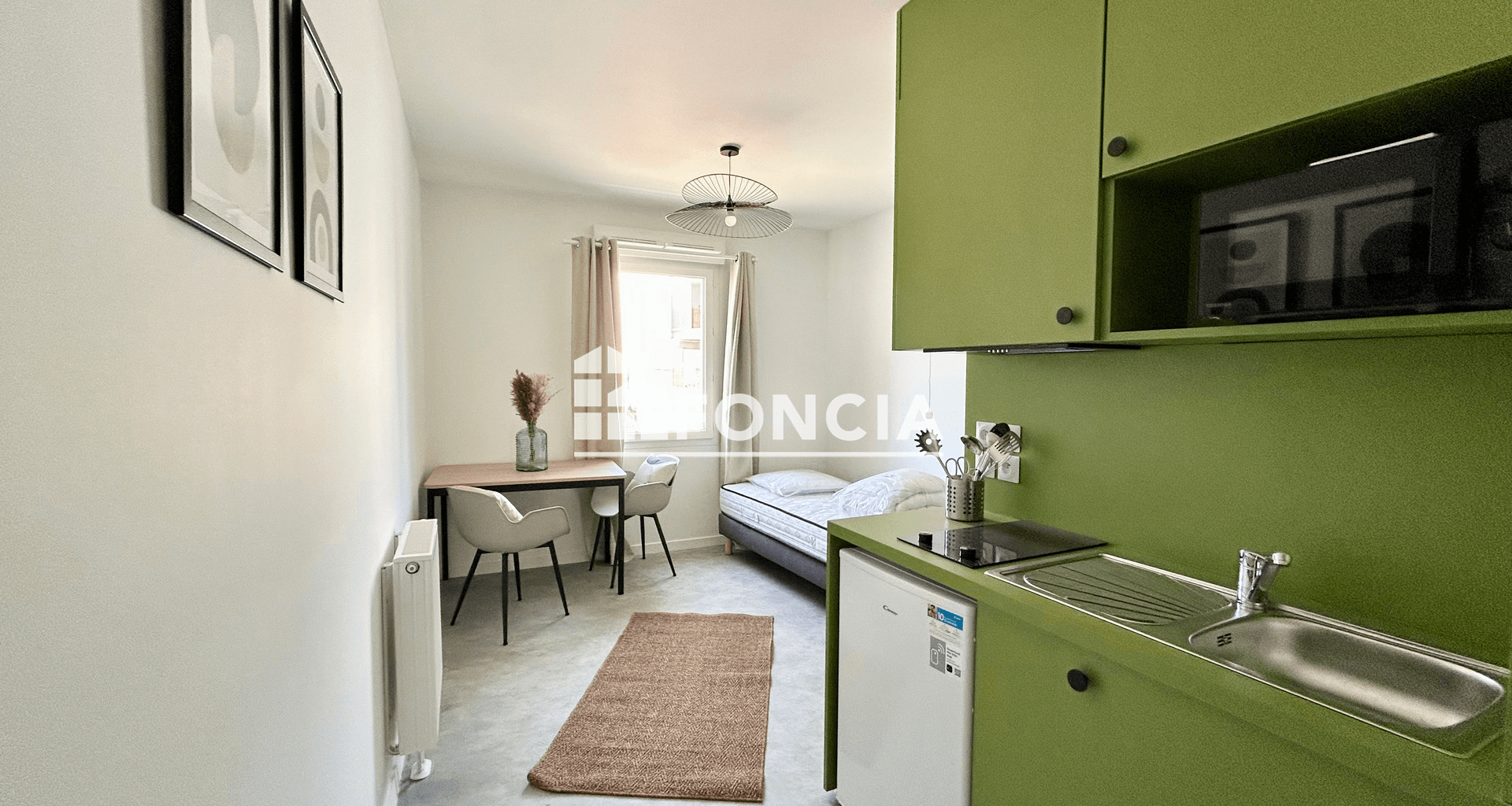 Studio meublé (17.96 m²) à louer - Saint-priest (69800)