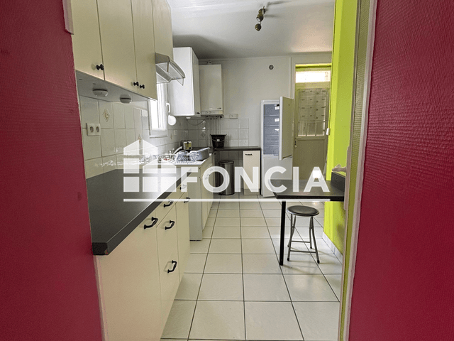 Appartement meublé 3 pièces (71.35 m²) à louer - Montval (72500)