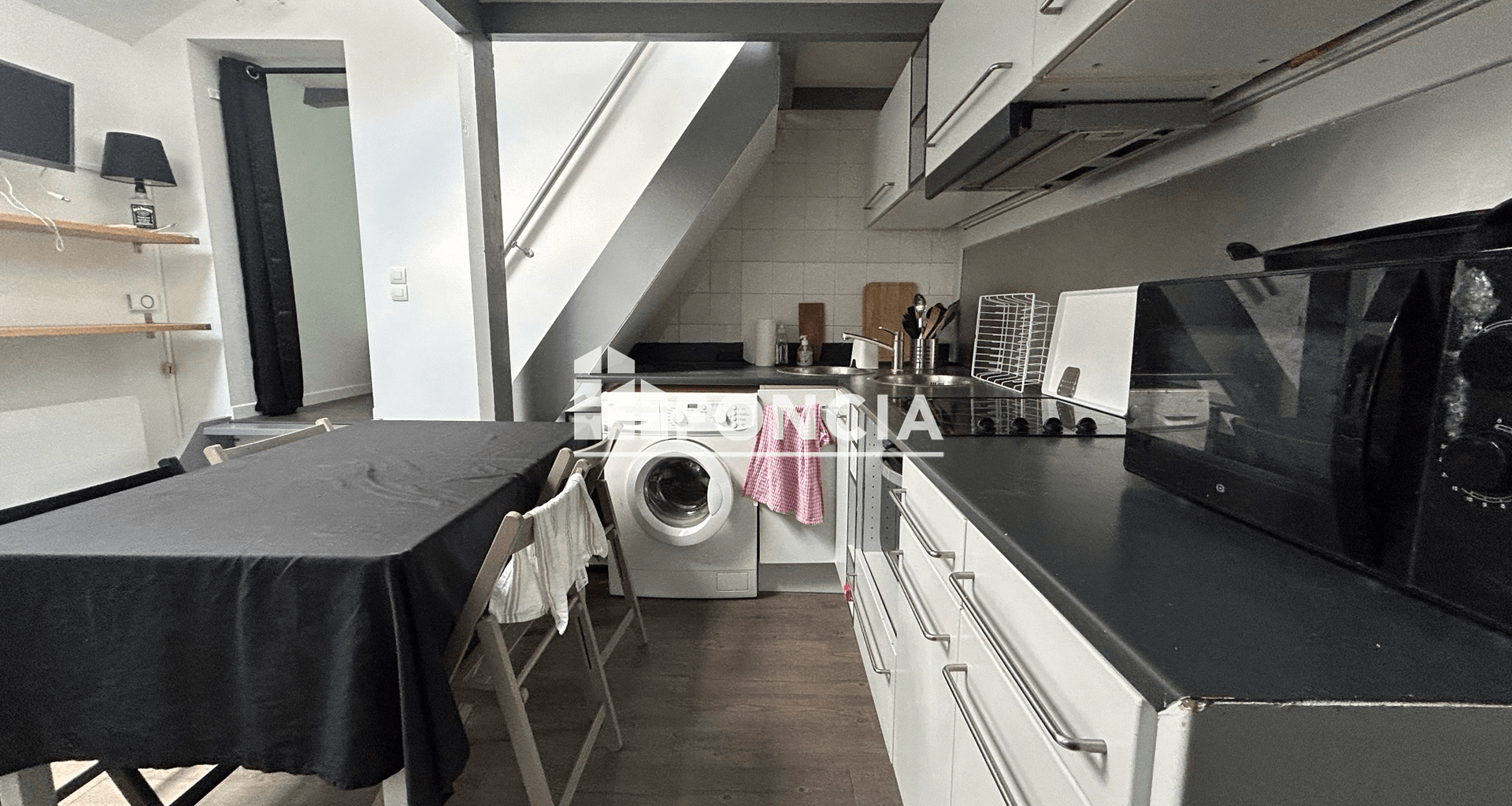 Studio meublé (24.9 m²) à louer - Lille (59000)