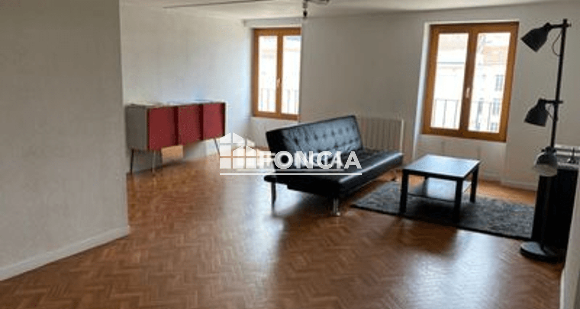 Appartement 2 pièces (51.79 m²) à louer - Saint-étienne (42000)