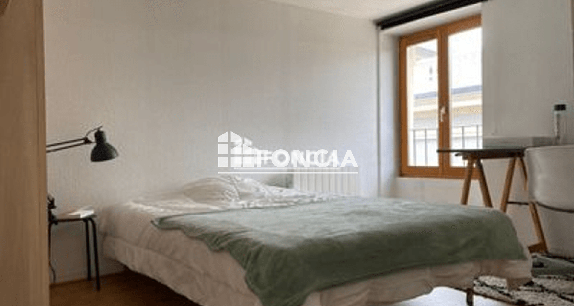 Appartement 2 pièces (51.79 m²) à louer - Saint-étienne (42000)