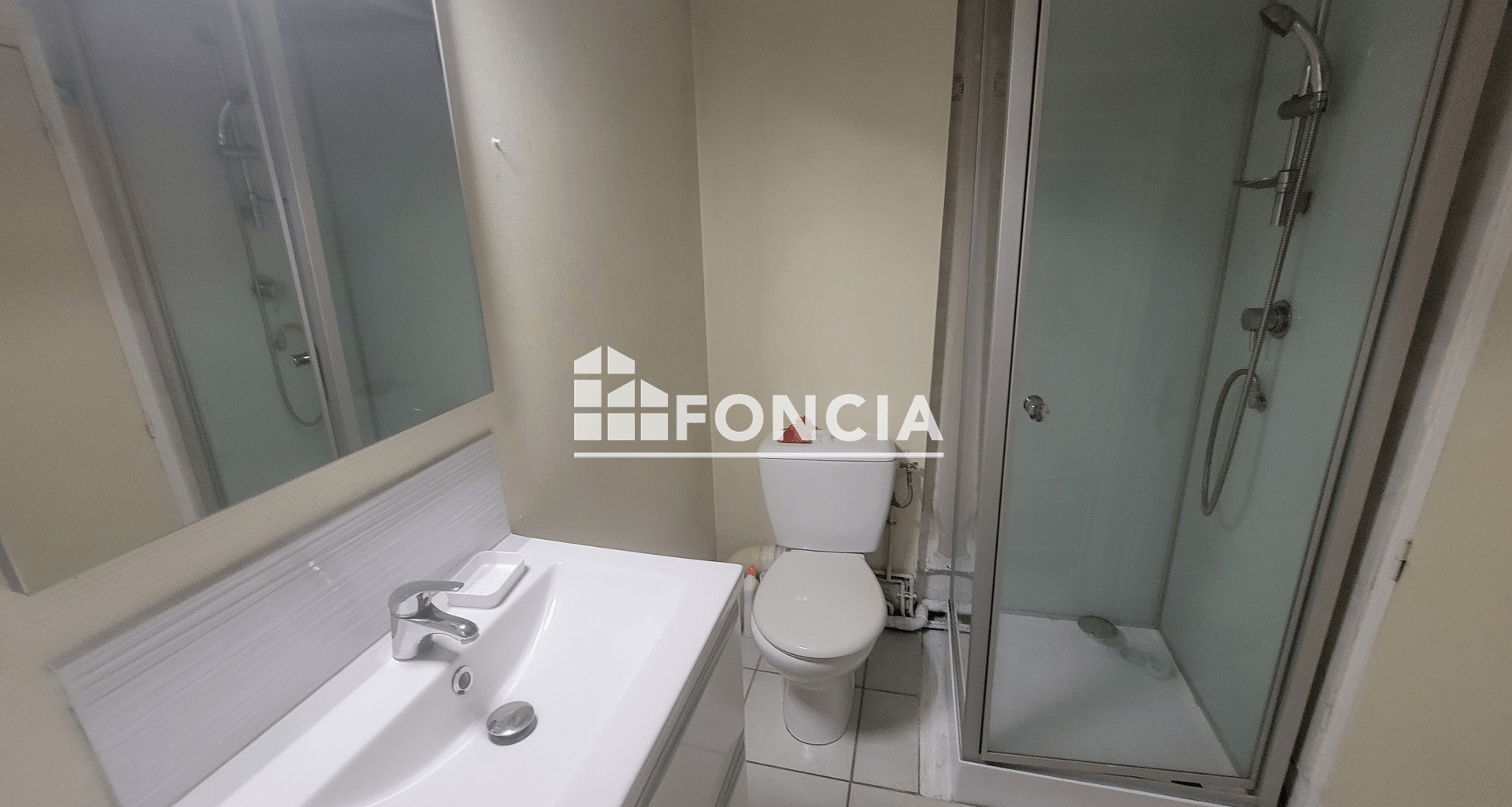Studio meublé (13 m²) à louer - Clermont-ferrand (63000)