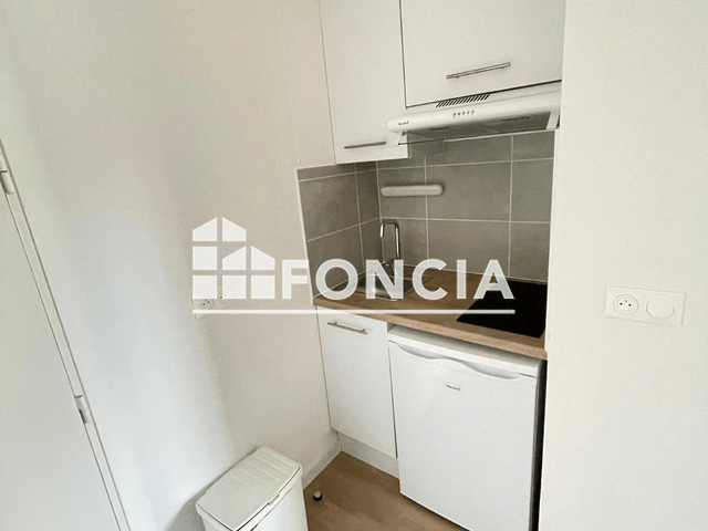 Studio meublé (18.14 m²) à louer - Pessac (33600)