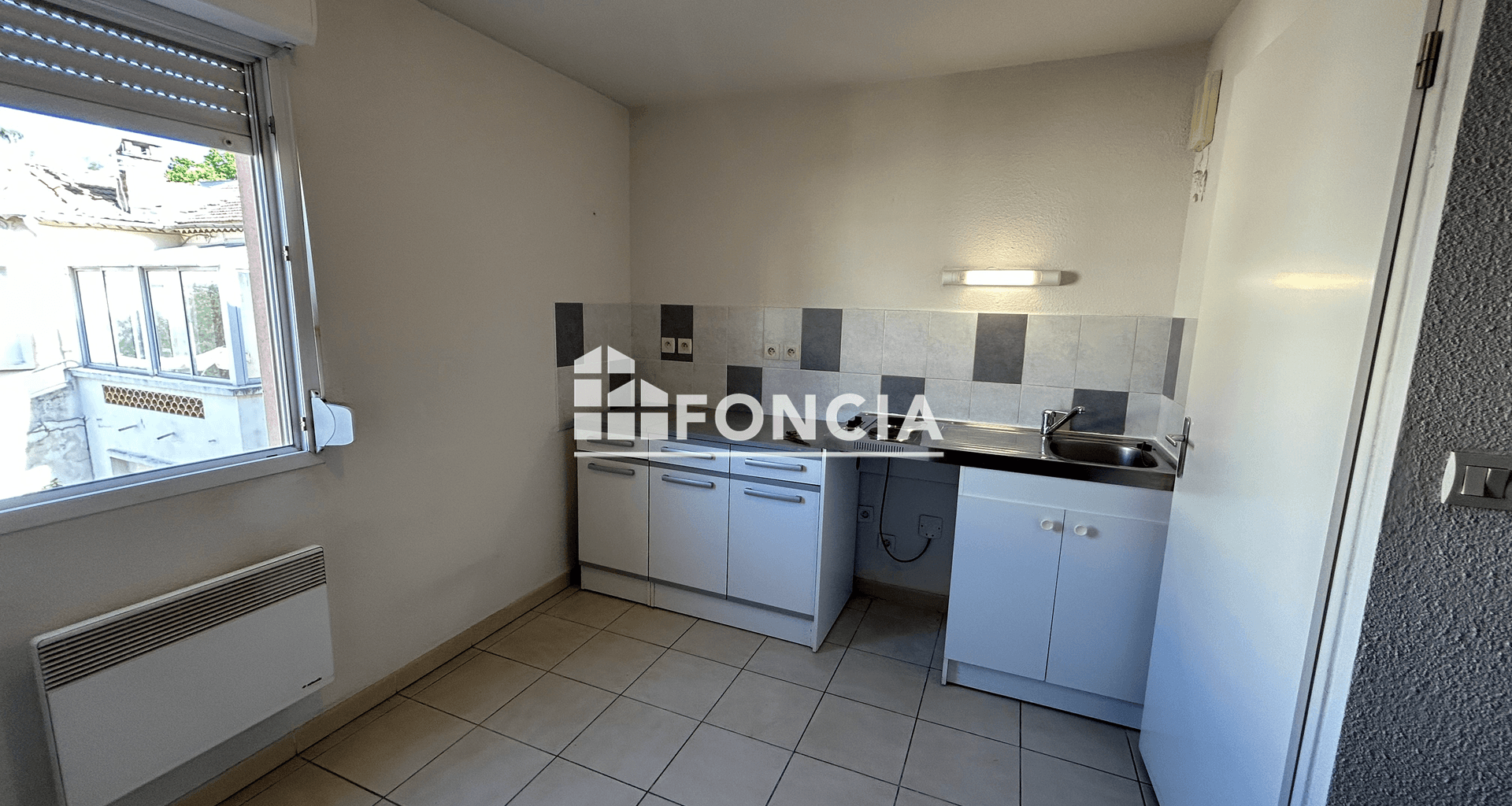Appartement 2 pièces (39.38 m²) à louer - Bagnols-sur-cèze (30200)