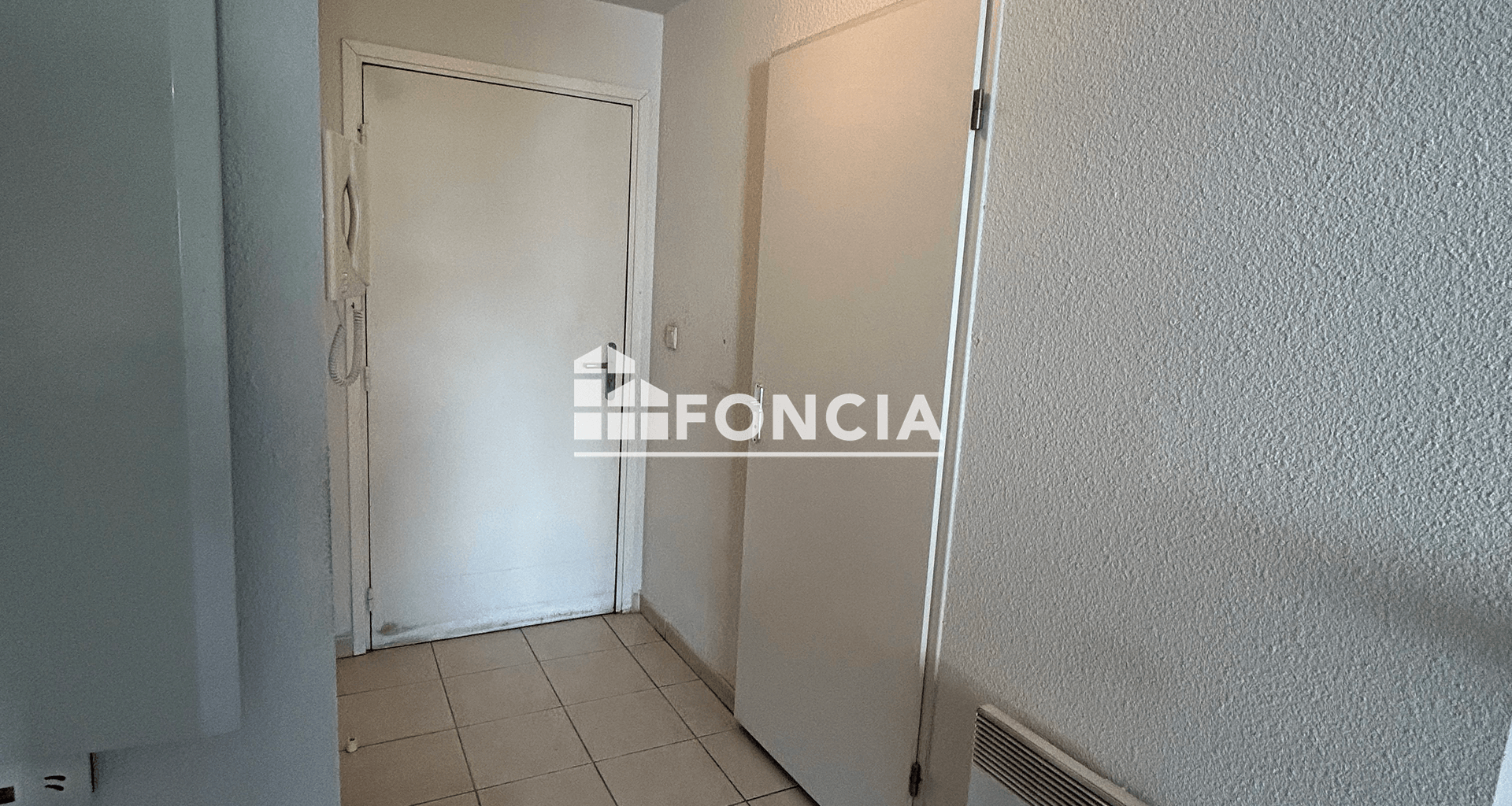 Appartement 2 pièces (39.38 m²) à louer - Bagnols-sur-cèze (30200)