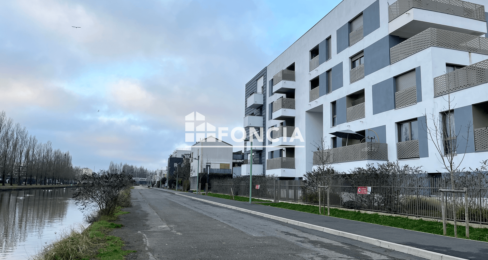 Appartement 3 pièces (77.18 m²) à louer - Les Pavillons-sous-bois (93320)
