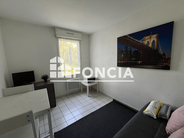 Studio meublé (16.8 m²) à louer - Niort (79000)