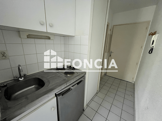 Studio meublé (16.8 m²) à louer - Niort (79000)