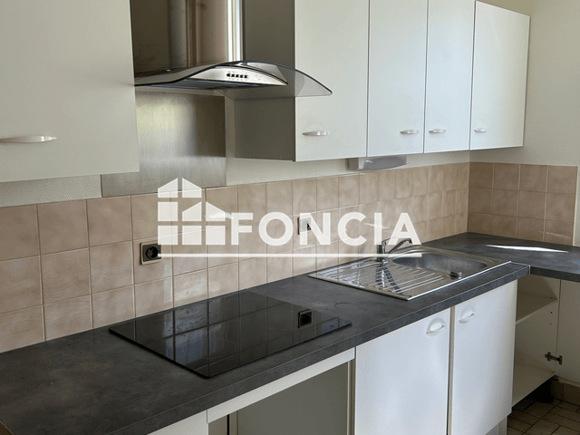 Appartement 2 pièces (49.38 m²) à louer - Orleans (45100)