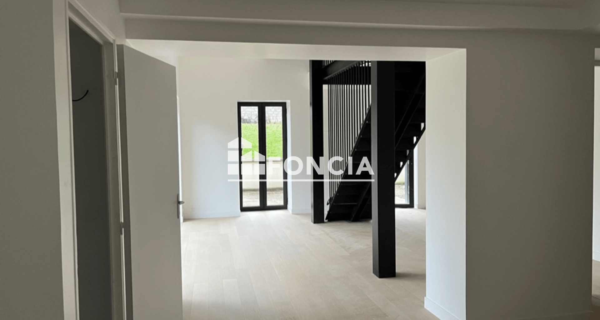 Appartement 5 pièces (153.45 m²) à vendre - Vernon (27200)