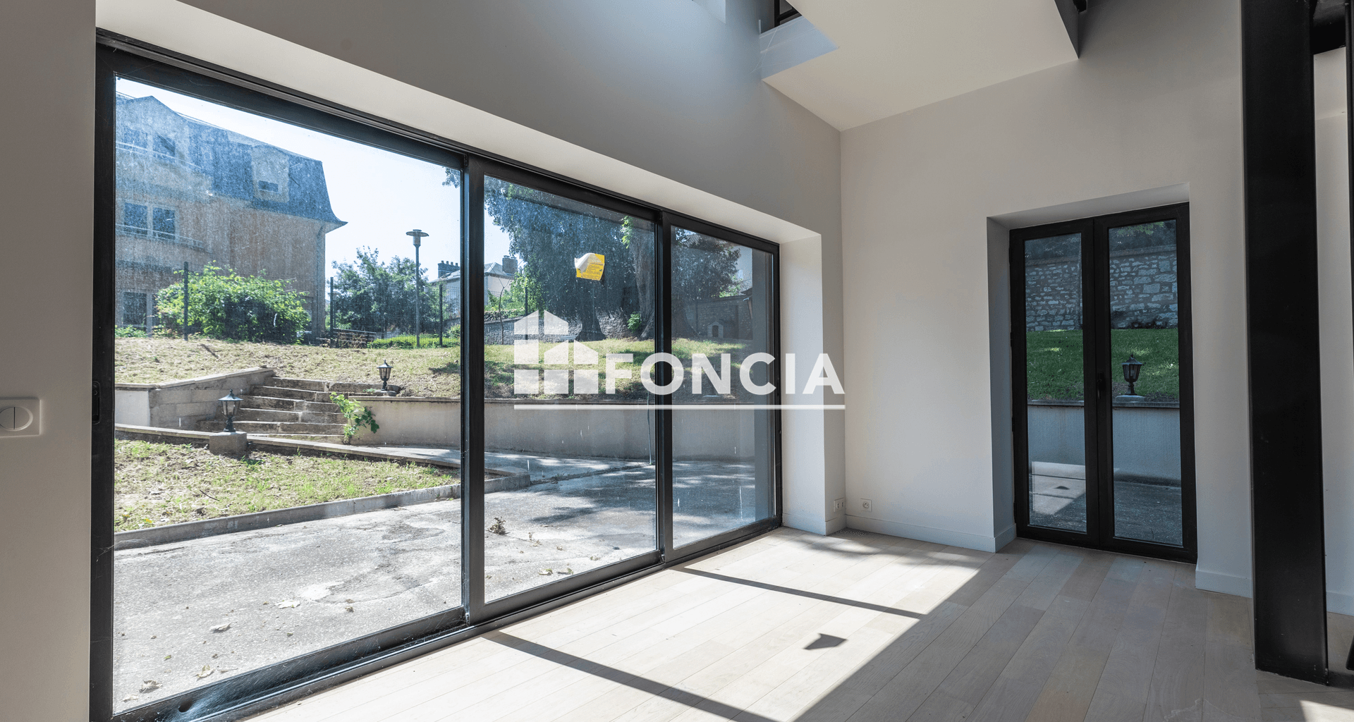 Appartement 5 pièces (153.45 m²) à vendre - Vernon (27200)