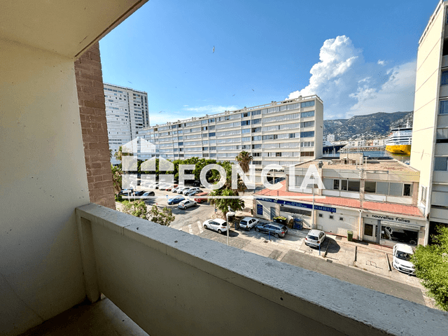Appartement 3 pièces (65 m²) à louer - Toulon (83000)