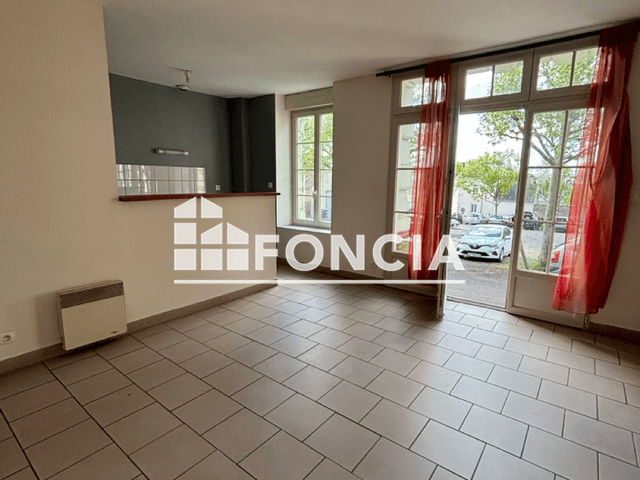 Appartement 2 pièces (39.3 m²) à louer - Sable Sur Sarthe (72300)