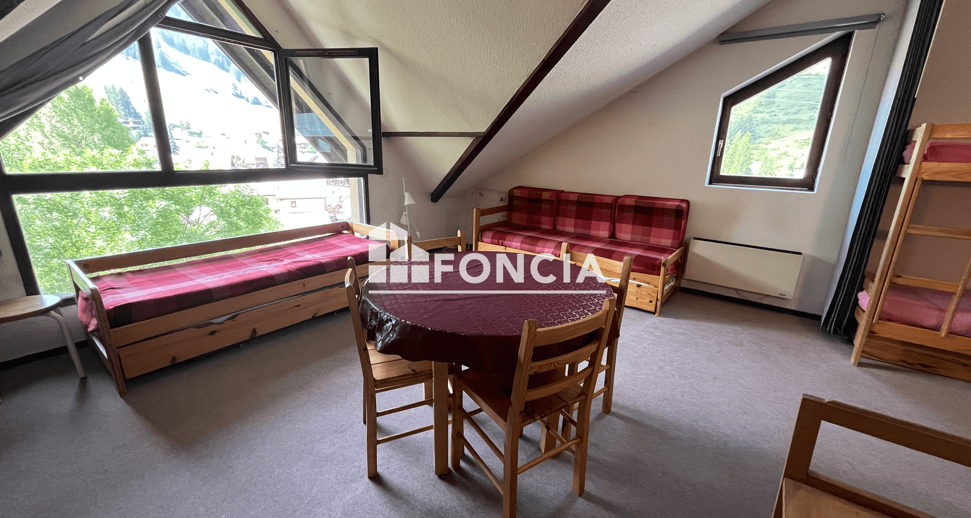 Studio (26.38 m²) à vendre - Vars (05560)