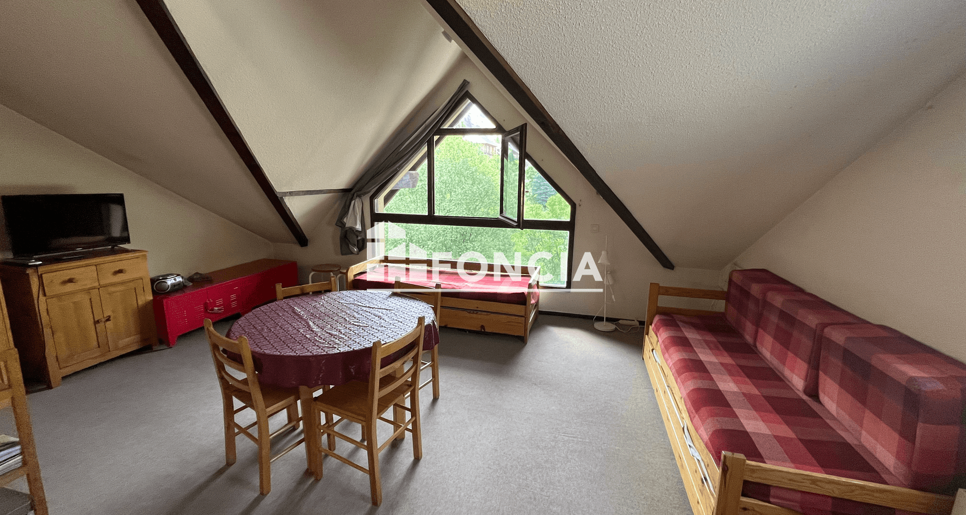 Studio (26.38 m²) à vendre - Vars (05560)