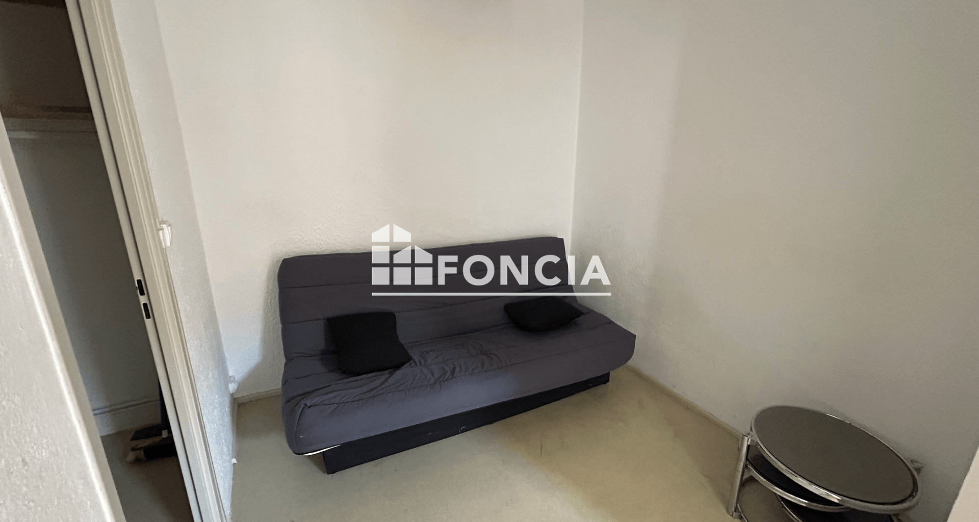 Studio meublé (26 m²) à louer - Romans-sur-isère (26100)