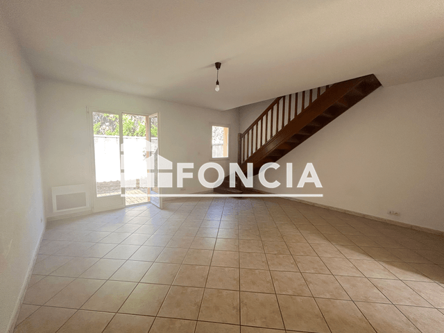 Maison 3 pièces (69.21 m²) à louer - Orange (84100)