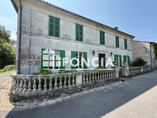 Maison 6 pièces (278 m²) à vendre - Saint-palais-du-né (16300)