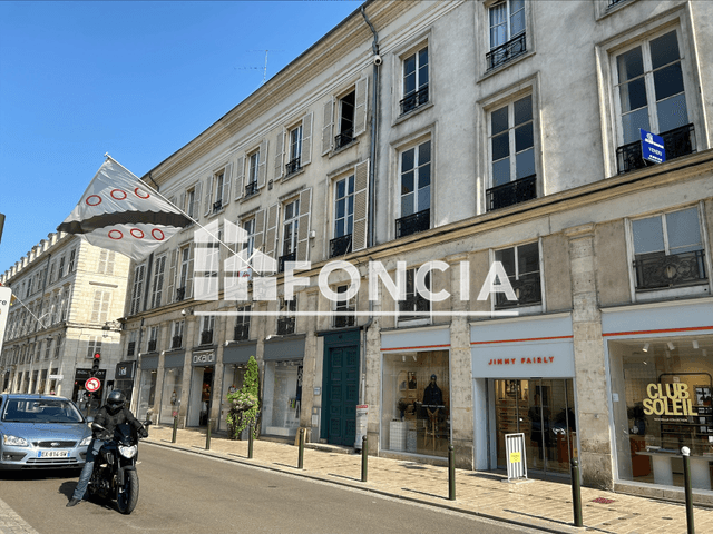 Appartement 2 pièces (38.5 m²) à louer - Orleans (45000)