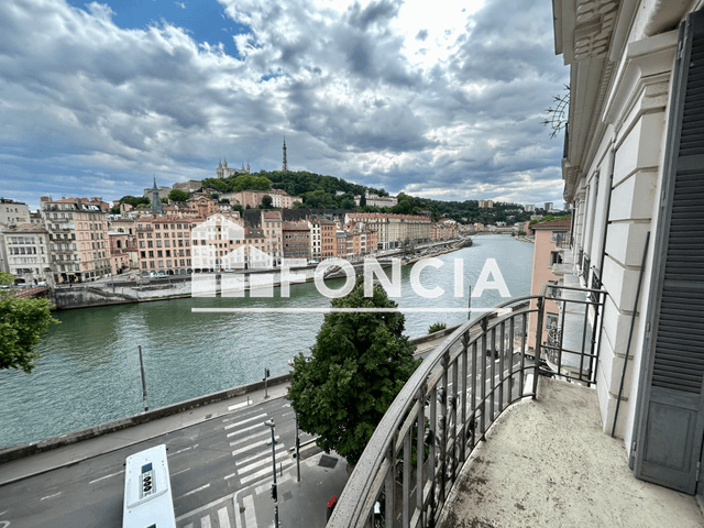 Appartement 6 pièces (205.28 m²) à louer - Lyon 1ᵉʳ (69001)